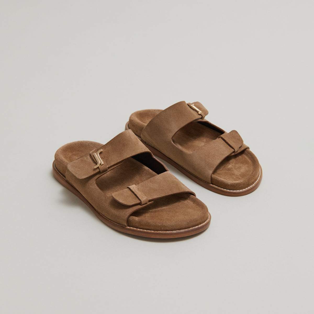 Sandales à monogrammes