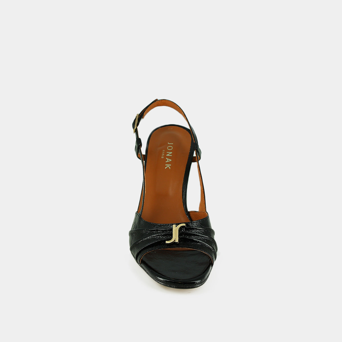 Sandales à talons et monogrammes