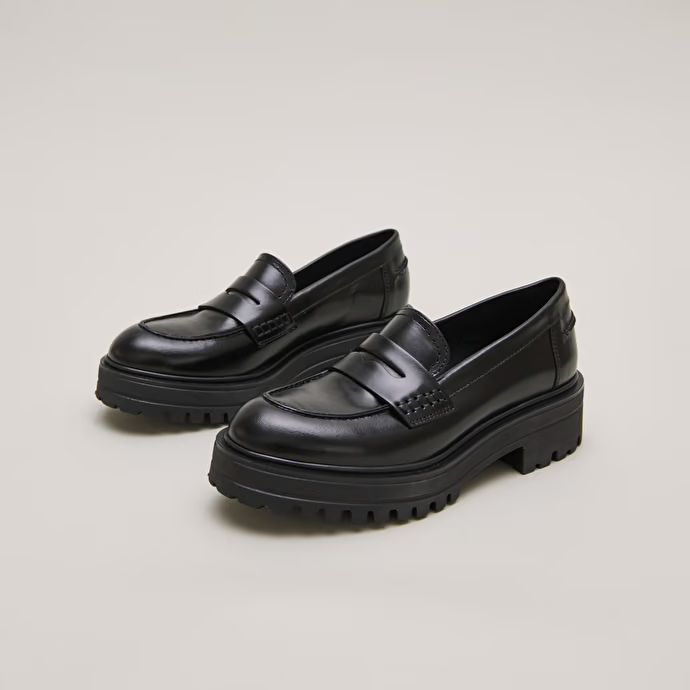 Mocassins à semelles crantées