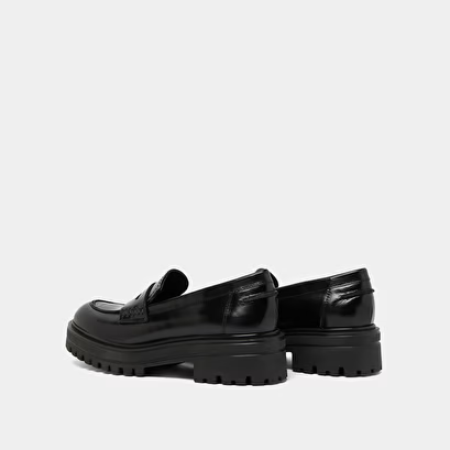 Mocassins à semelles crantées