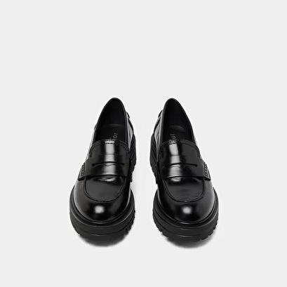 Mocassins à semelles crantées