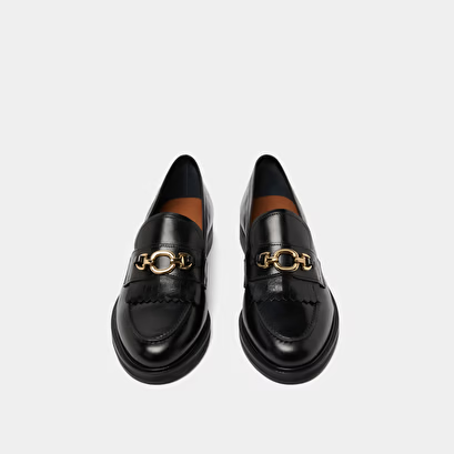 Mocassins à boucles dorées