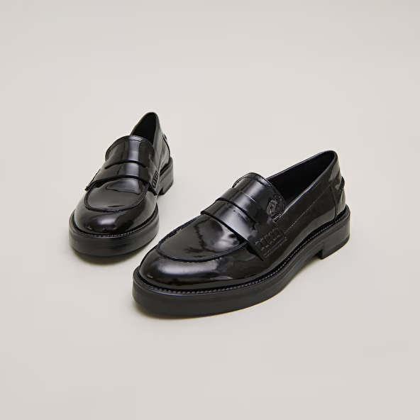 Mocassins à bouts ronds