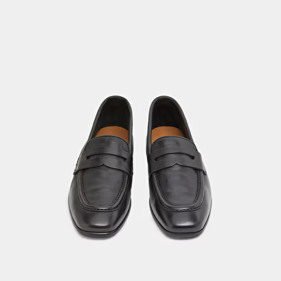 Mocassins à talons plats et bouts arrondis
