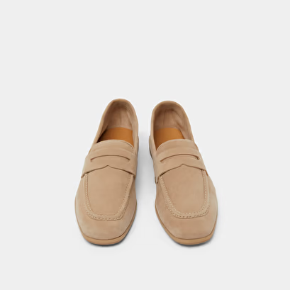 Mocassins à talons plats et bouts arrondis