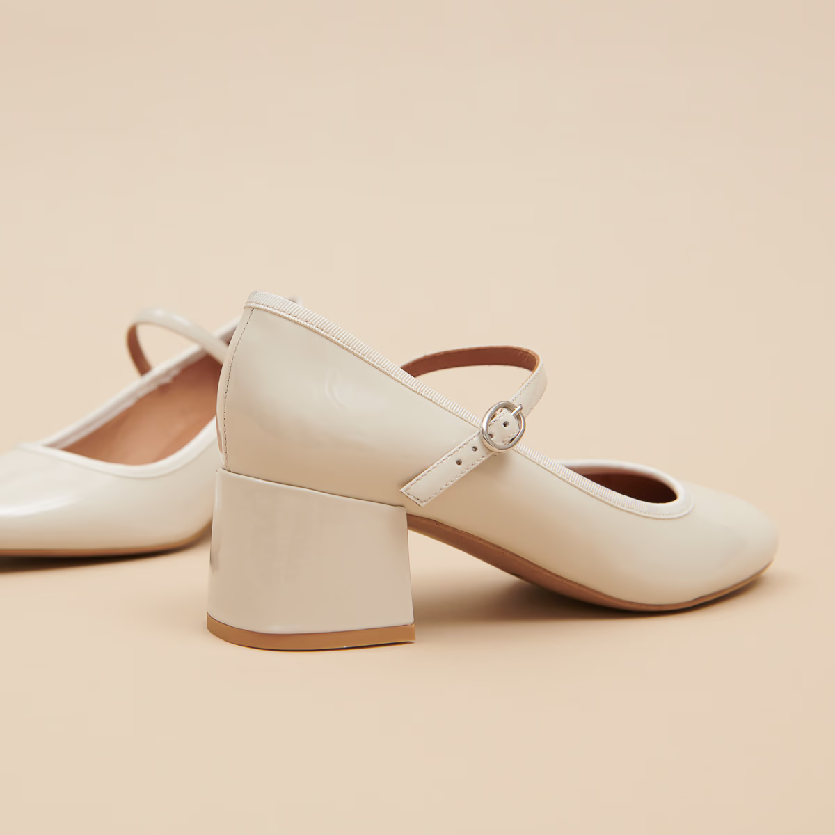 Babies à talons