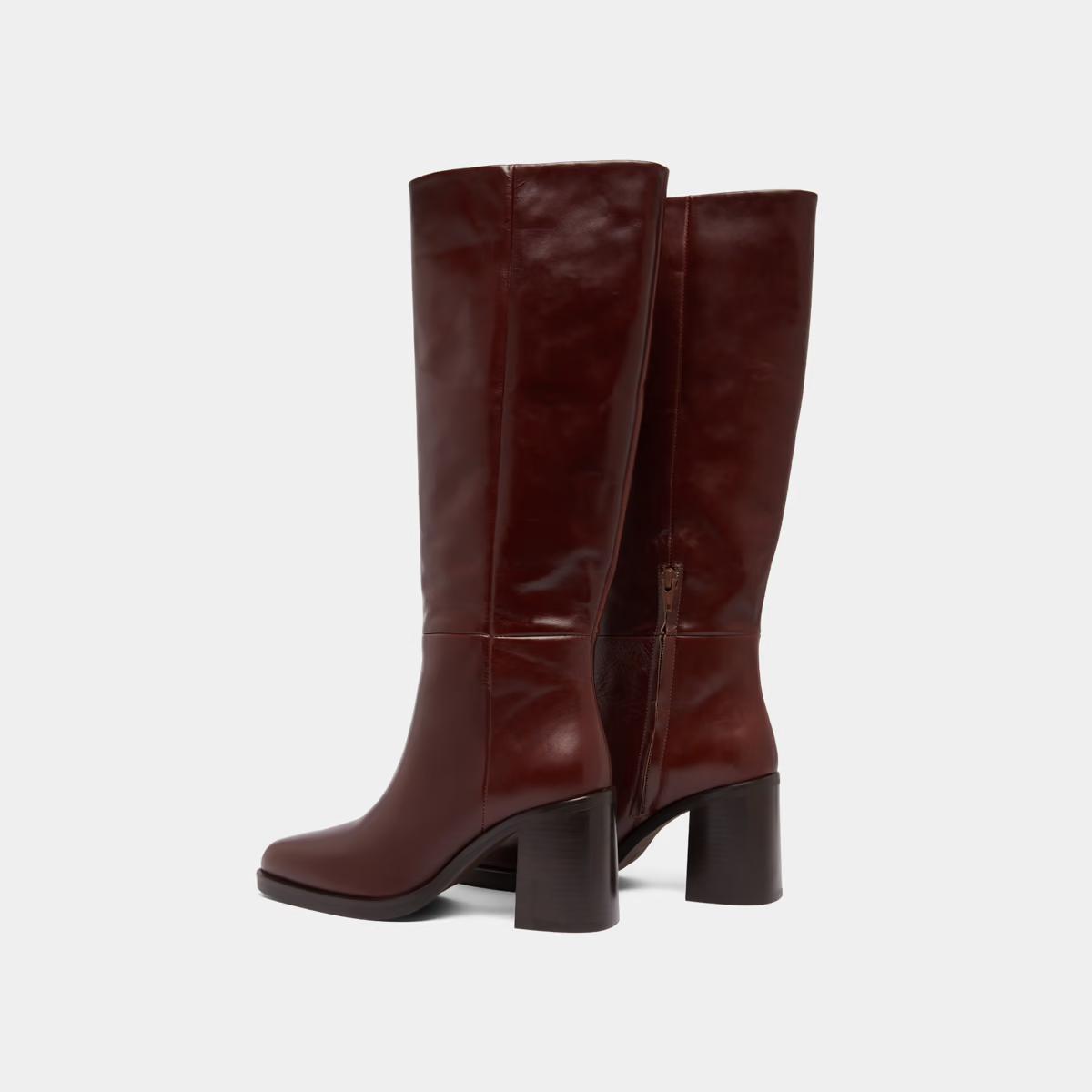 Bottes à talons lamellés