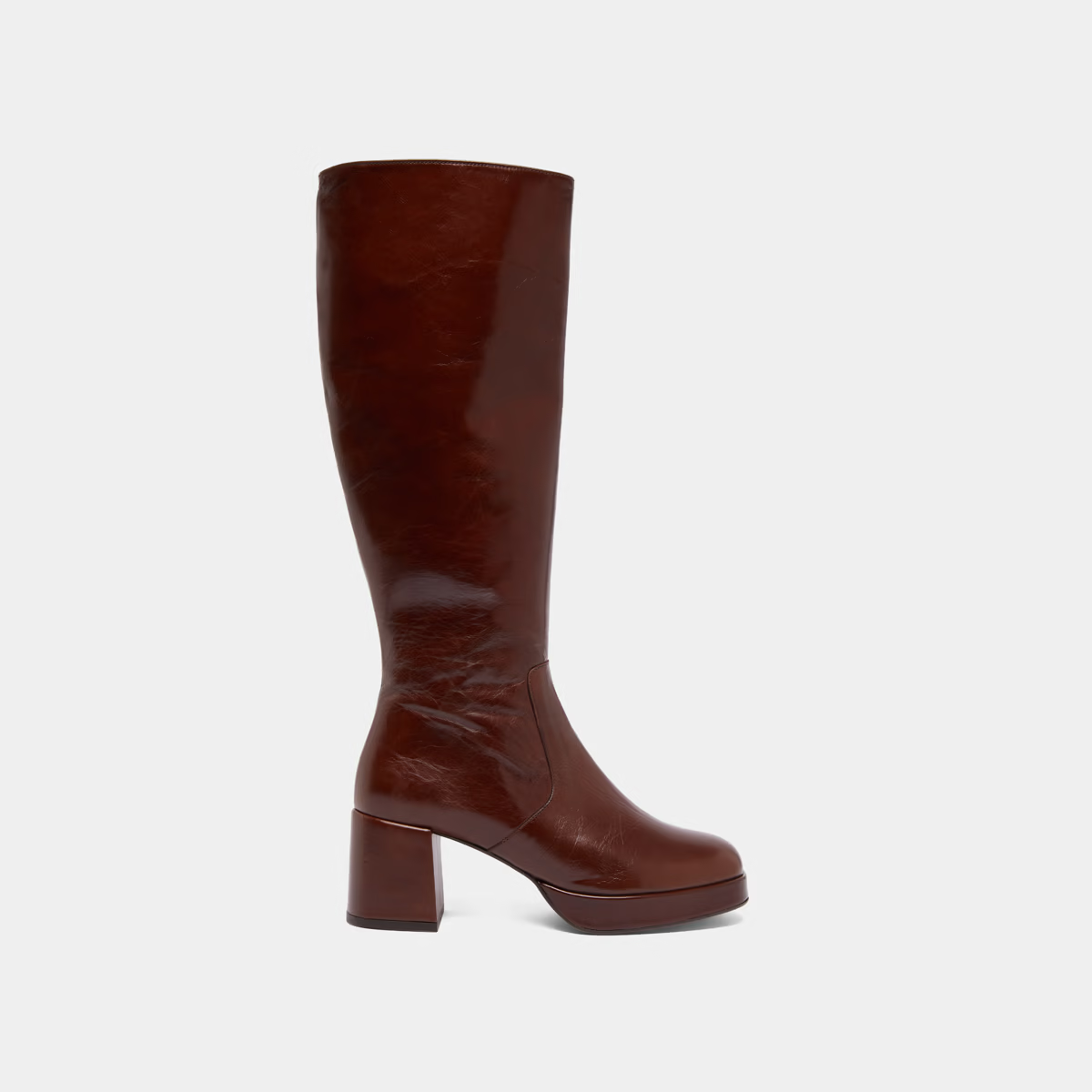 Bottes à talons et plateformes