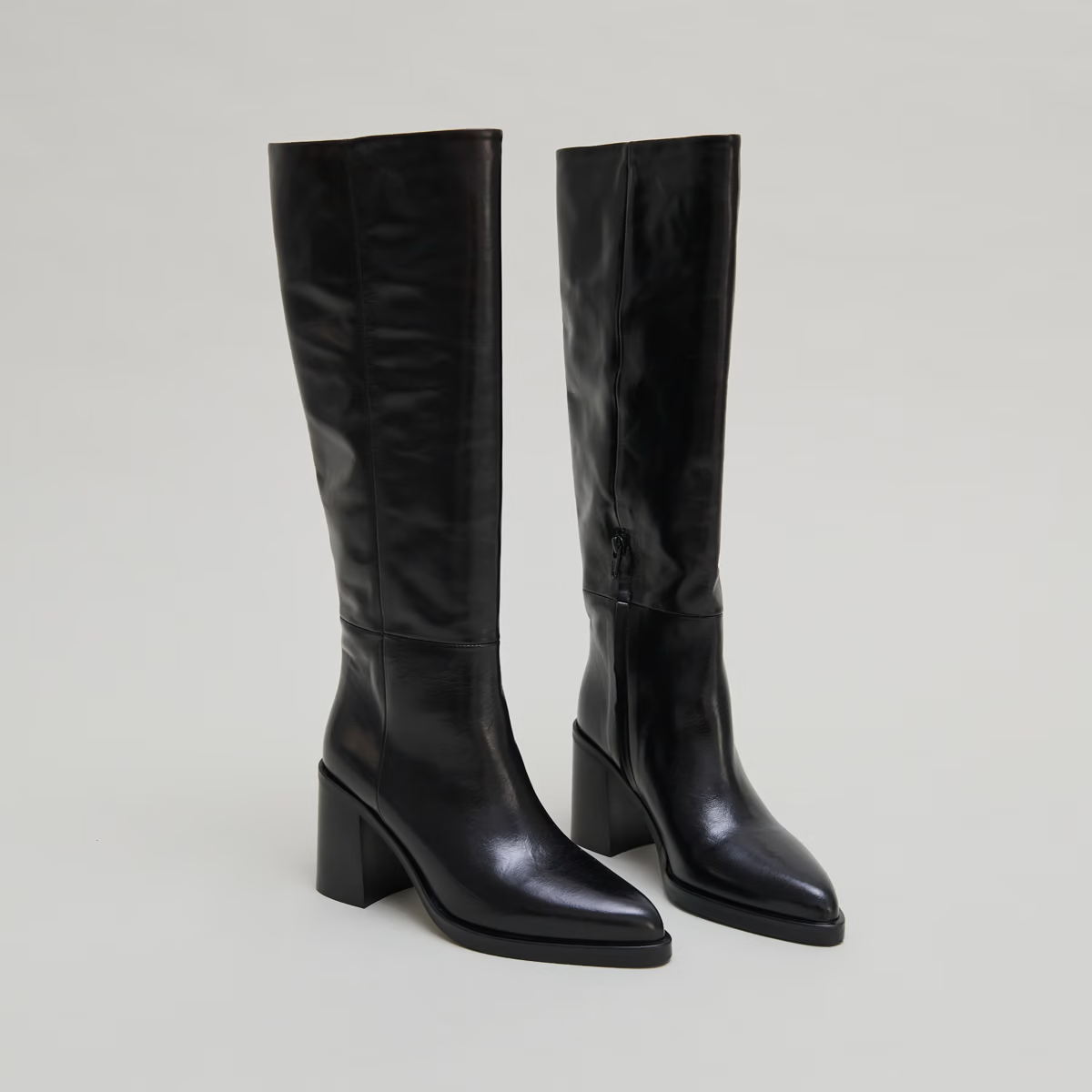 Bottes à talons lamellés