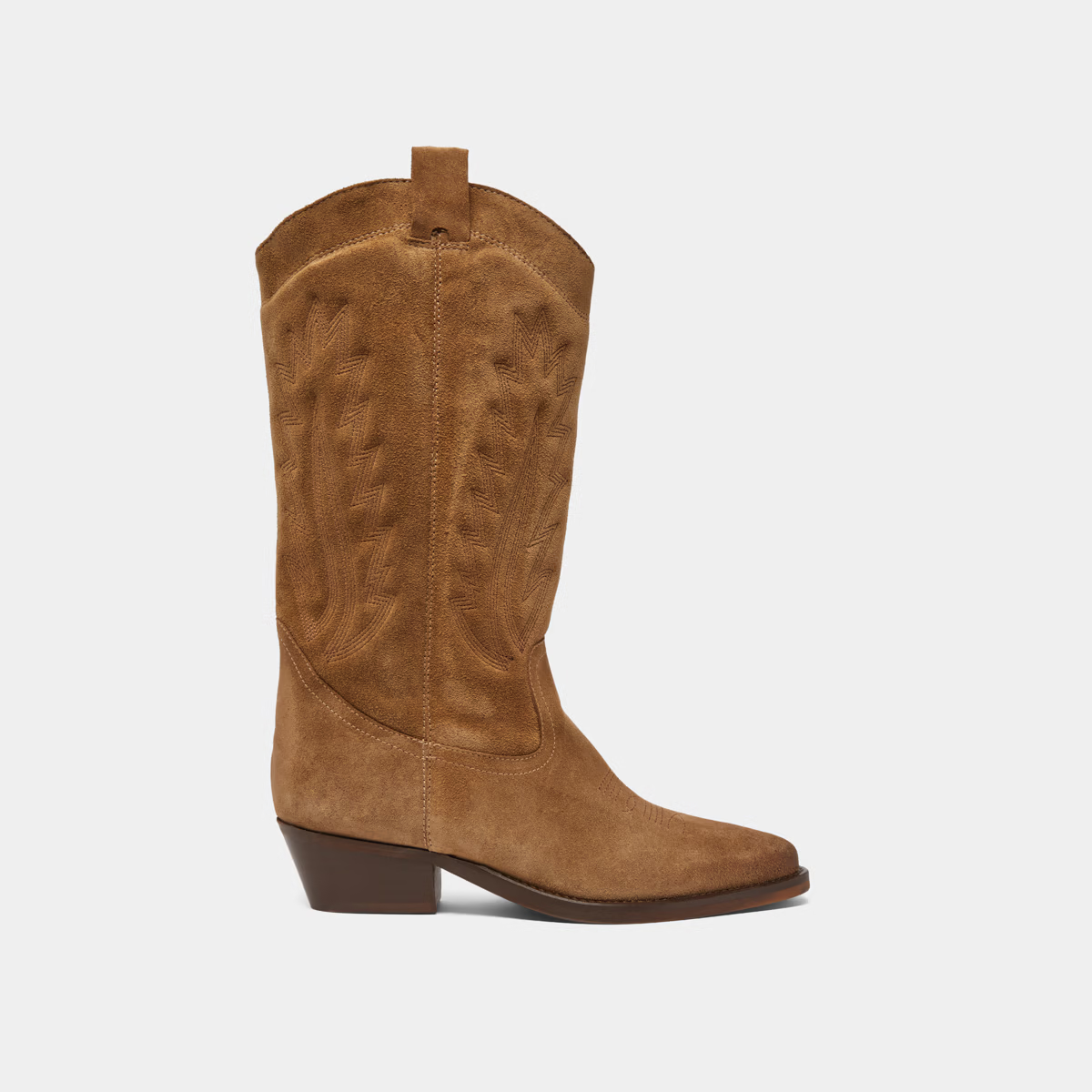 Bottes à bouts pointus et surpiqures apparentes