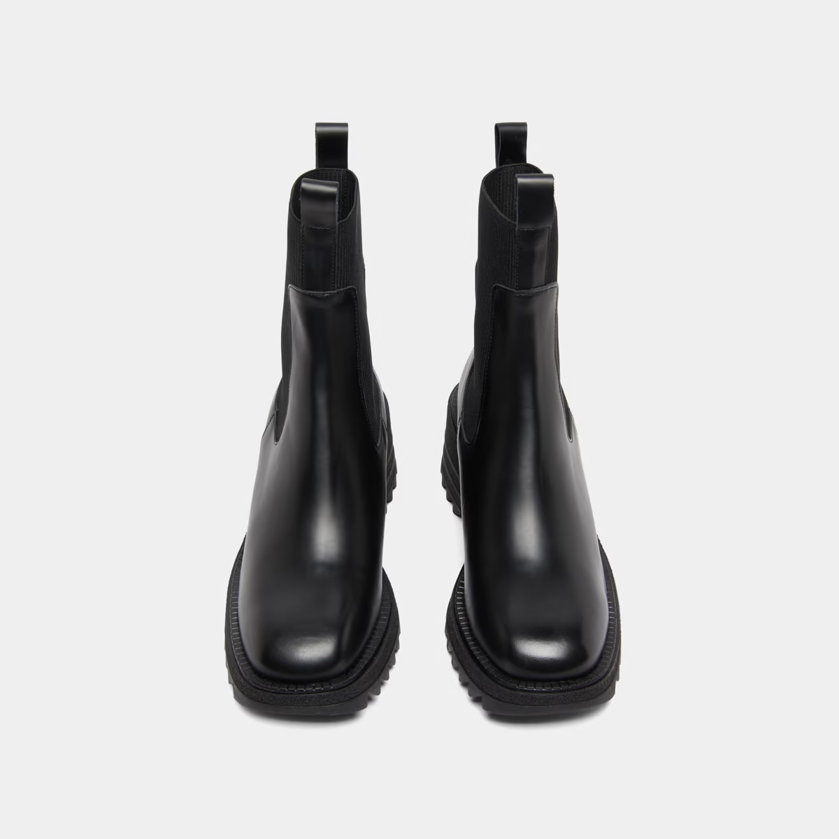 Boots à élastiques et semelles crantées