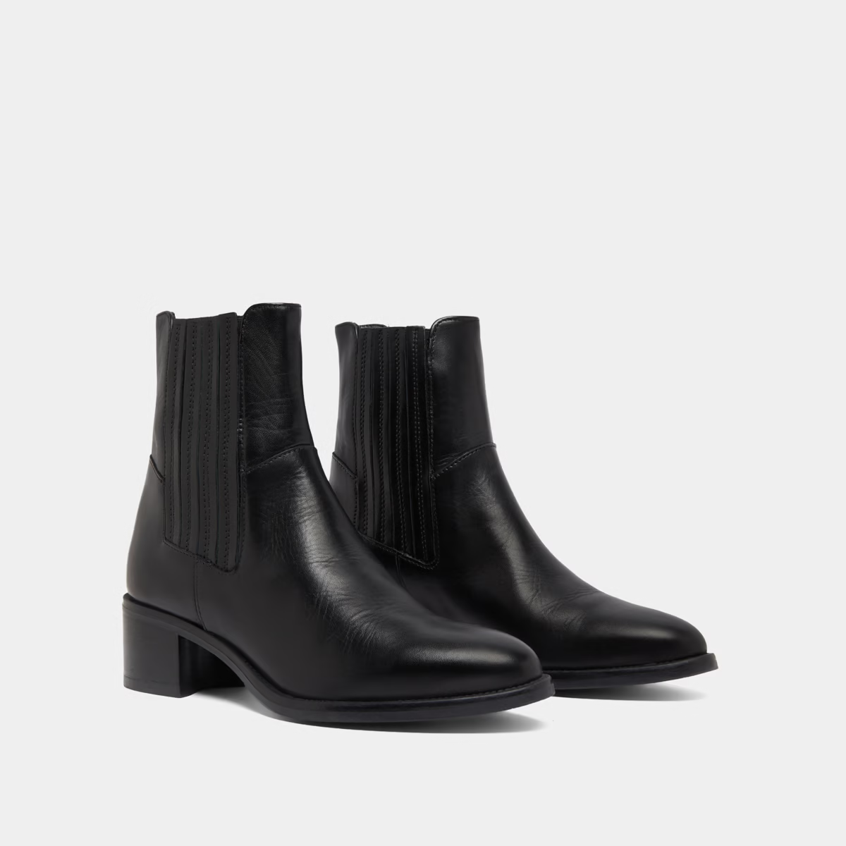 Boots à élastiques et talons carrés