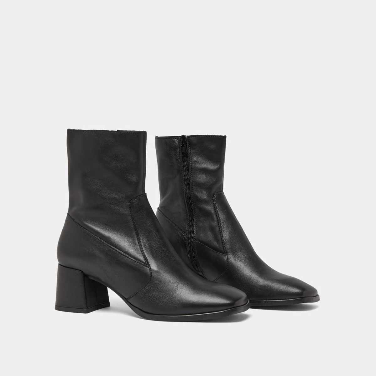 Bottines à bouts ovales