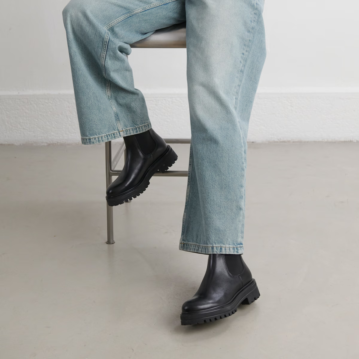 Boots à semelles crantées et élastiques