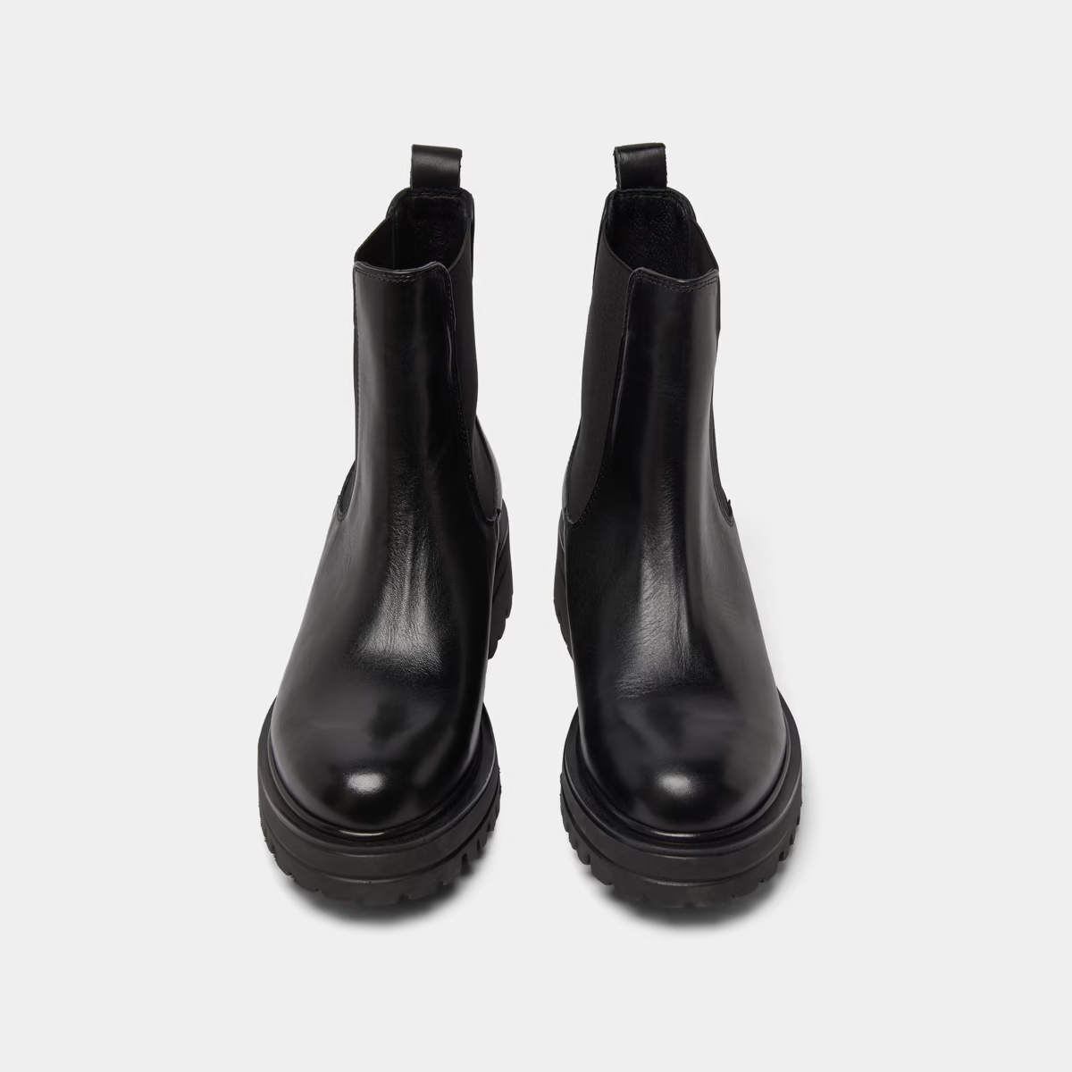 Boots à semelles crantées et élastiques