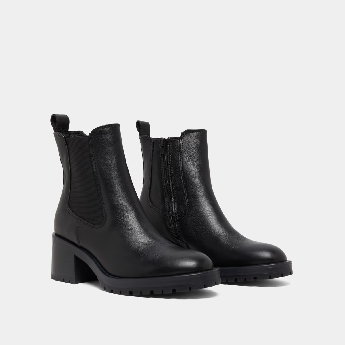 Bottines à semelles crantées