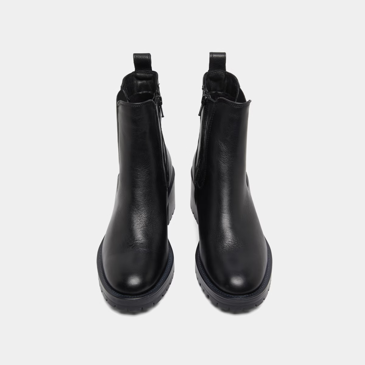 Bottines à semelles crantées