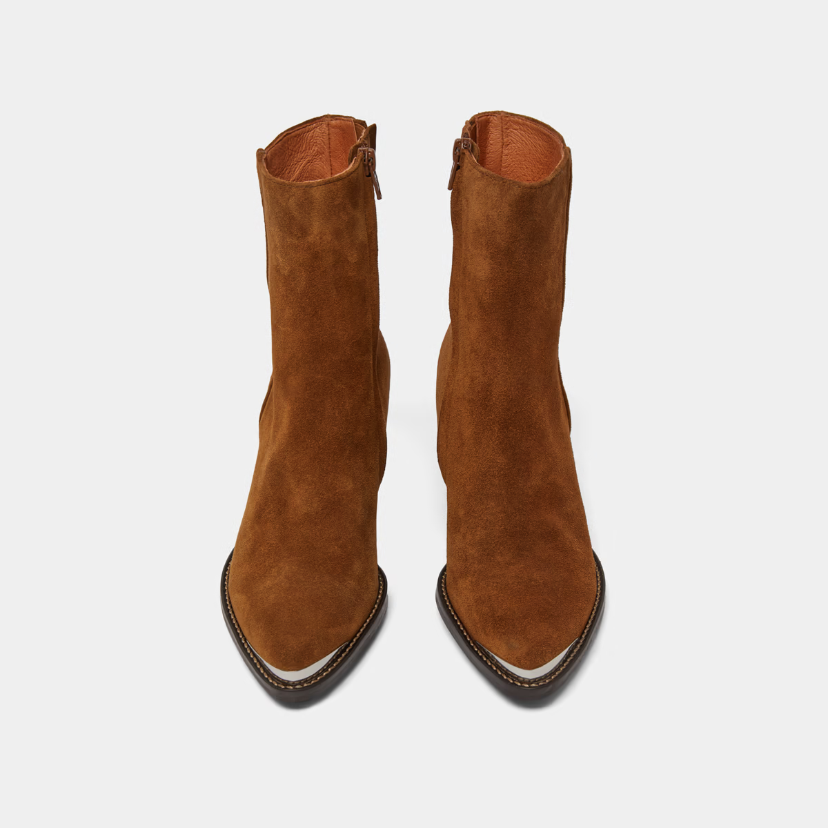Boots à bouts argentés