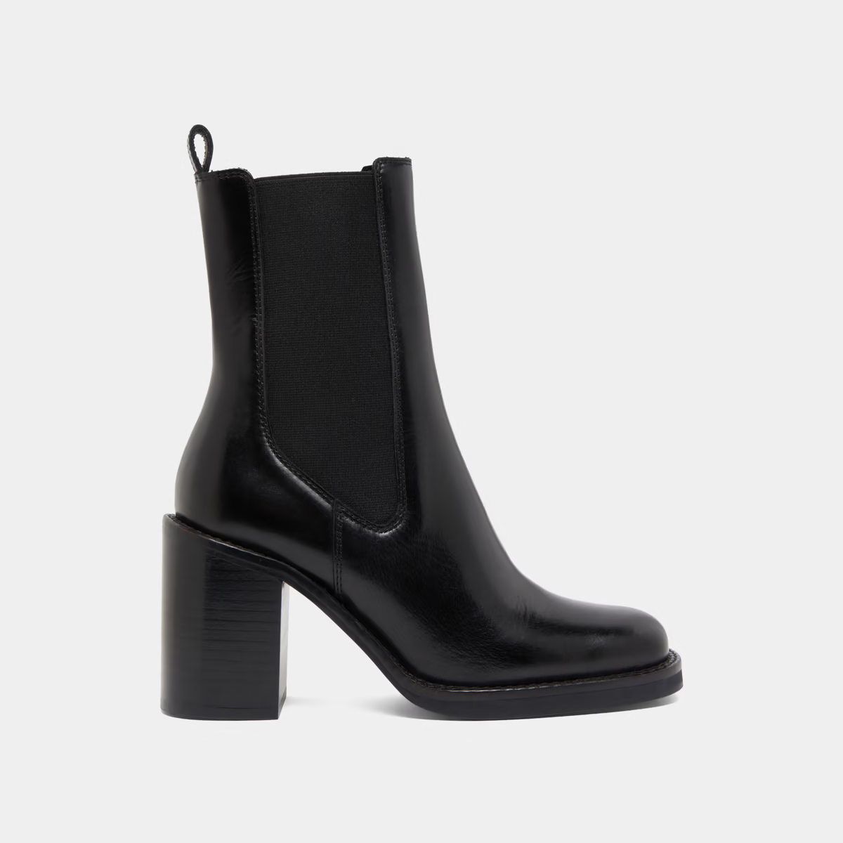 Bottines à talons débordants