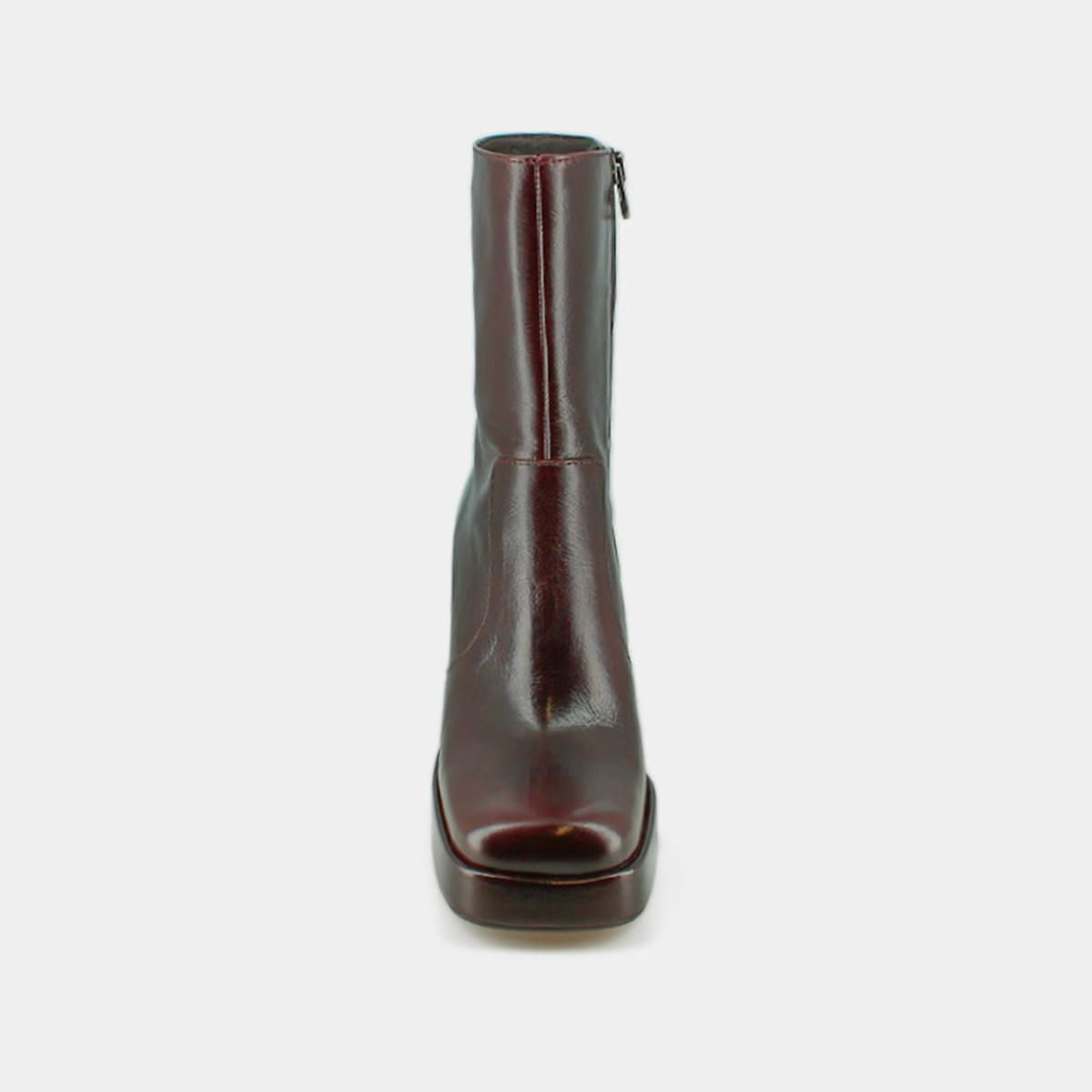 Bottines à talons et à bouts carrés