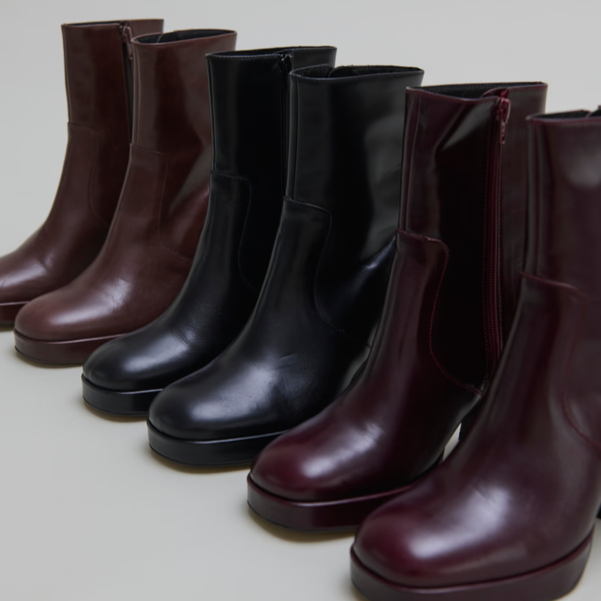 Boots à talons et bouts carrés