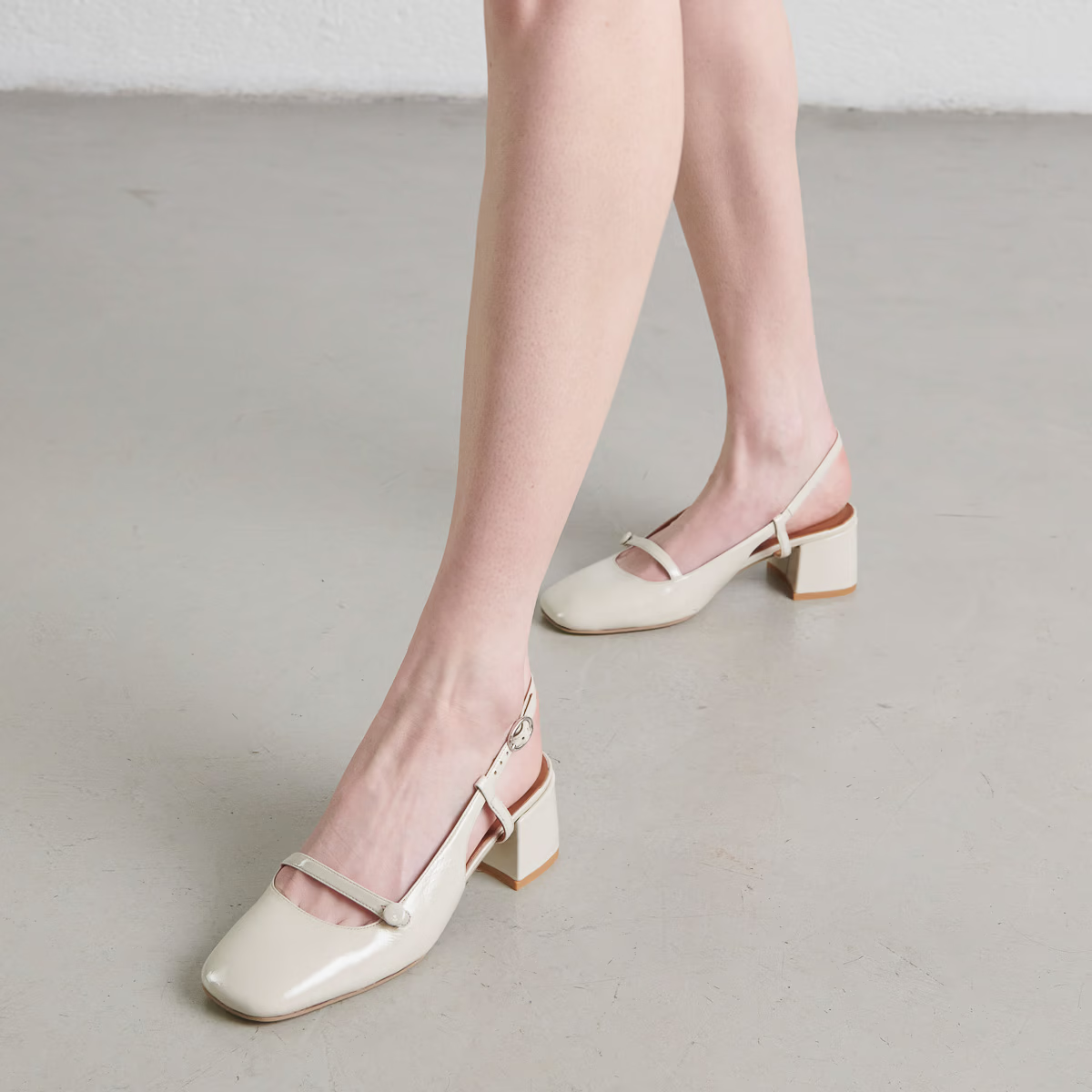 Slingbacks à talons et bouts carrés