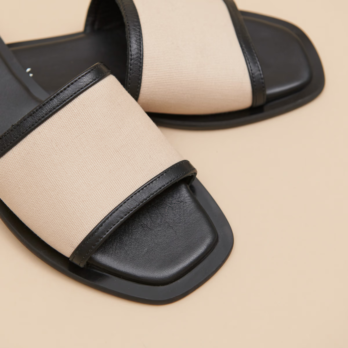 Mules ouvertes