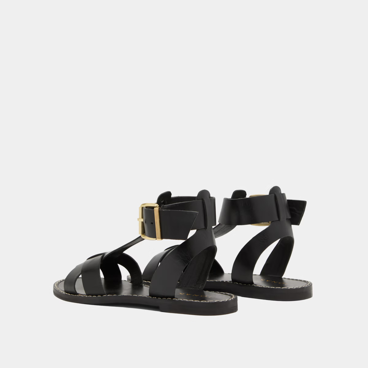 Sandales à boucles et brides