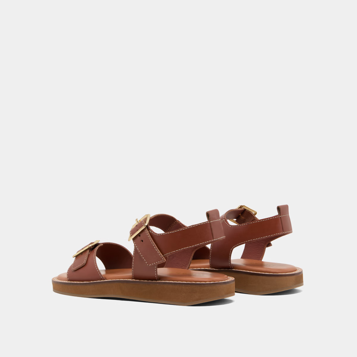 Sandales à boucles ajustantes