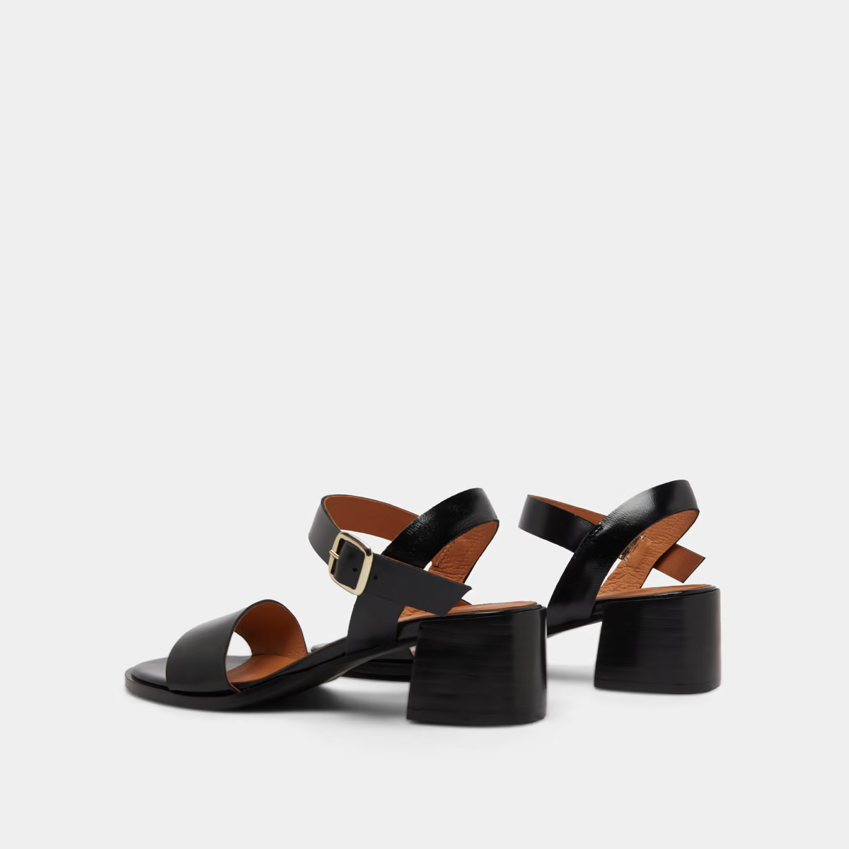 Sandales à petits talons