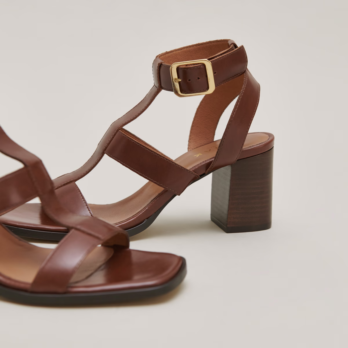 Sandales à talons