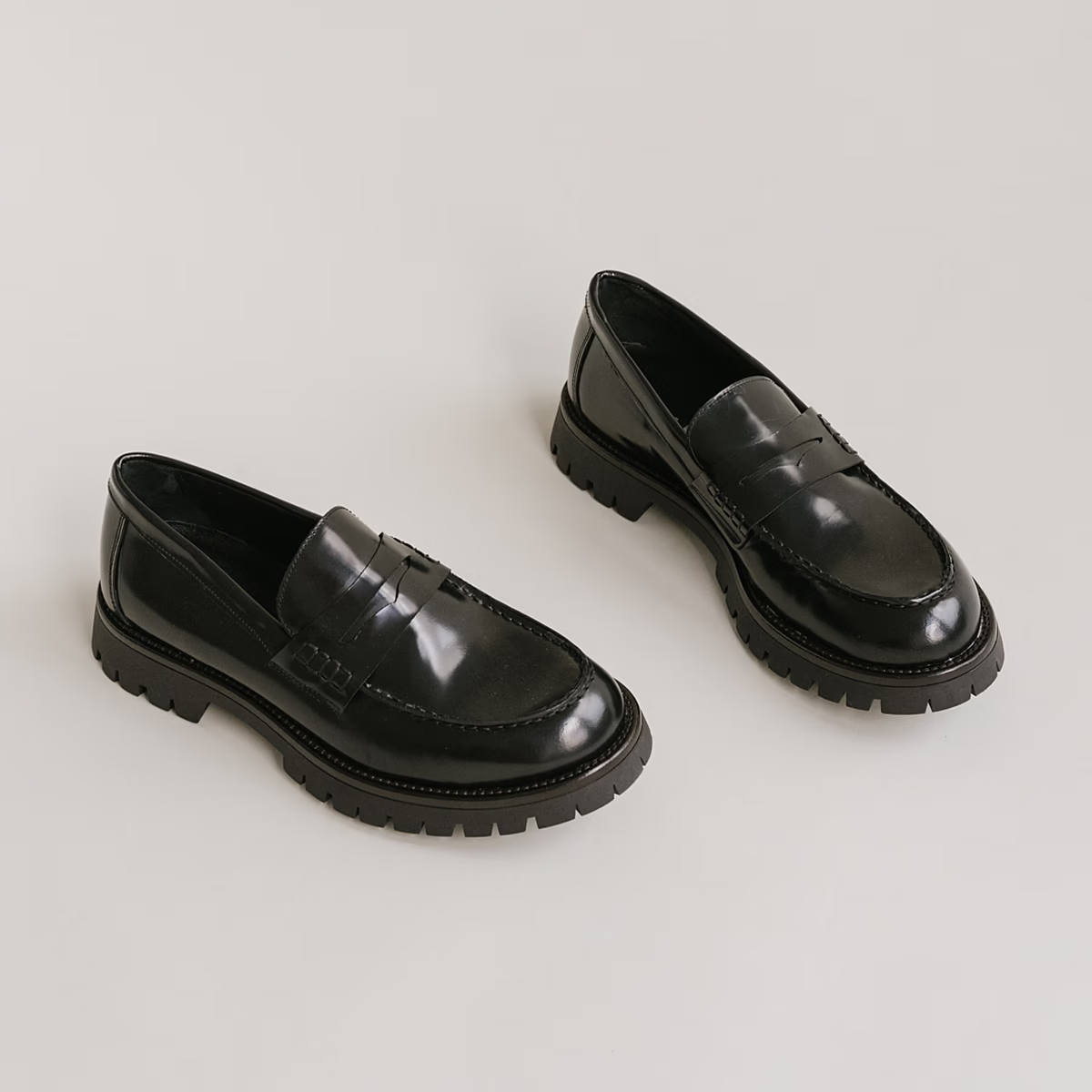 Mocassins à semelles crantées