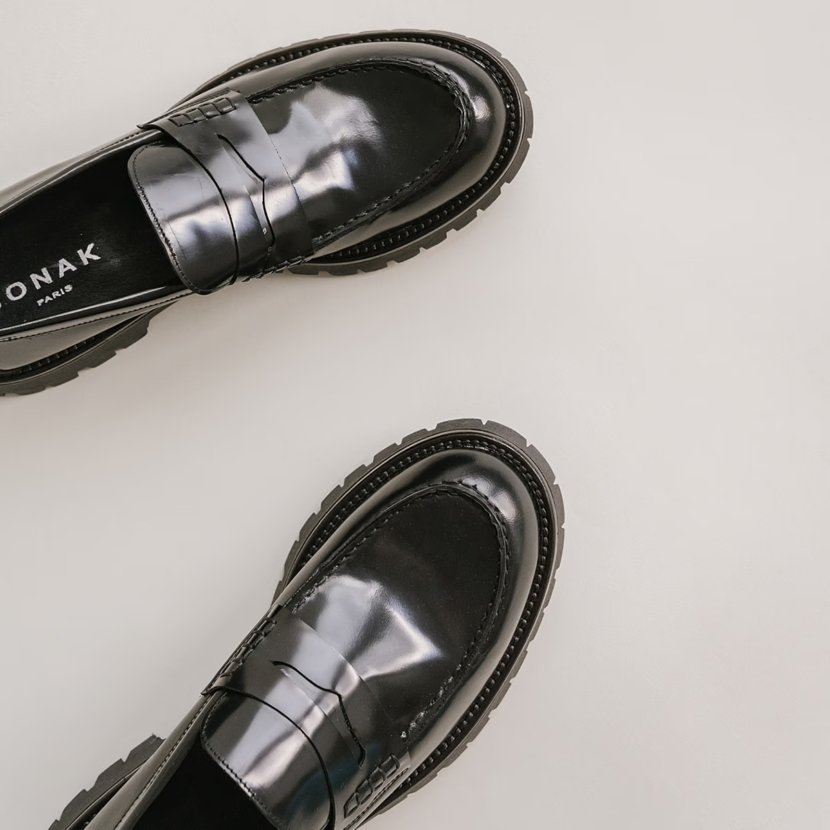 Mocassins à semelles crantées