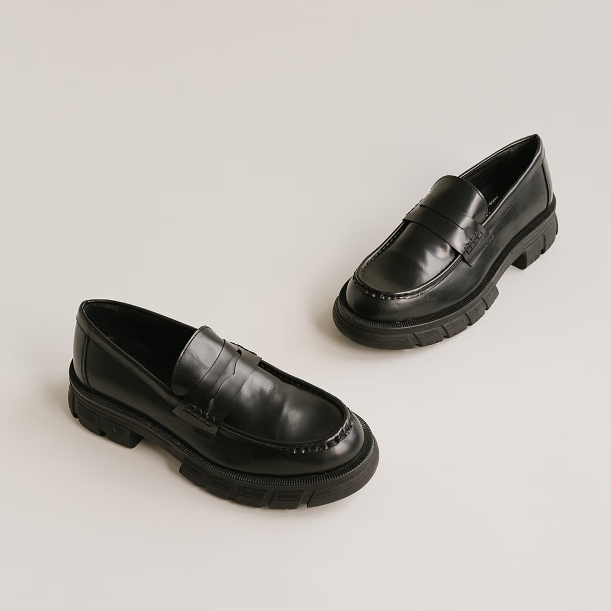 Mocassins à semelles crantées