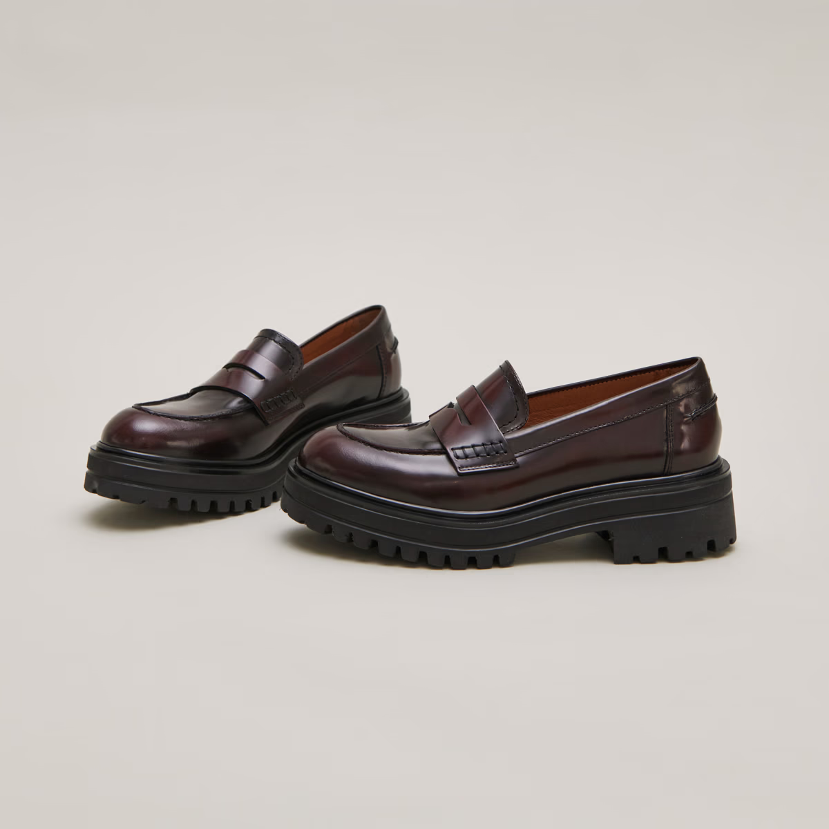 Mocassins à semelles crantées