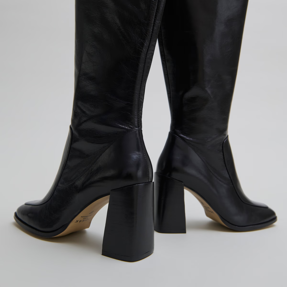Bottes hautes à bouts carrés