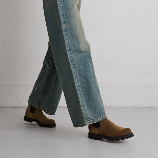 Bottines à semelles crantées et élastiques