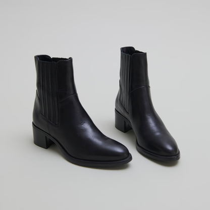 Boots à élastiques et talons carrés