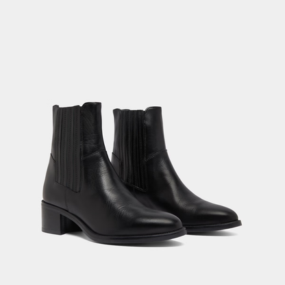 Boots à élastiques et talons carrés