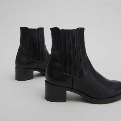 Boots à élastiques et talons carrés
