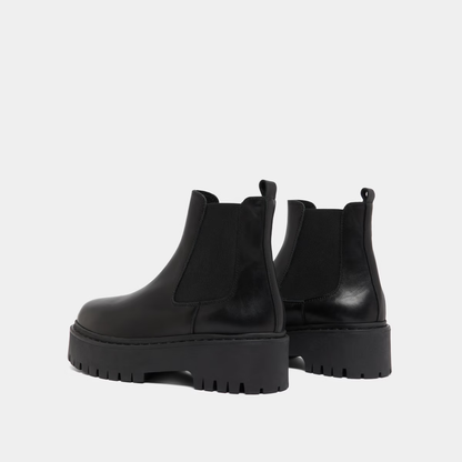 Boots à plateformes et bouts ronds