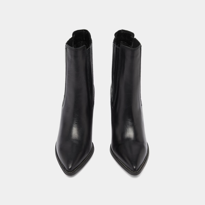 Boots à talons et bouts pointus