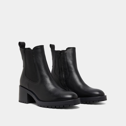 Bottines à semelles crantées