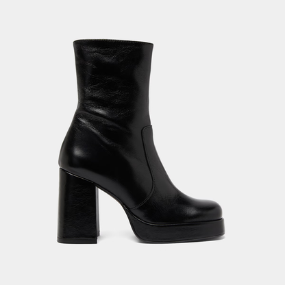 Bottines à talons et bouts carrés