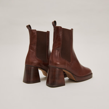 Bottines à bouts carrés et élastiques