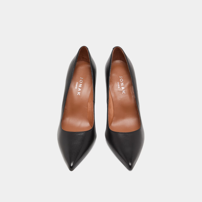 Escarpins à talons hauts et bouts pointus