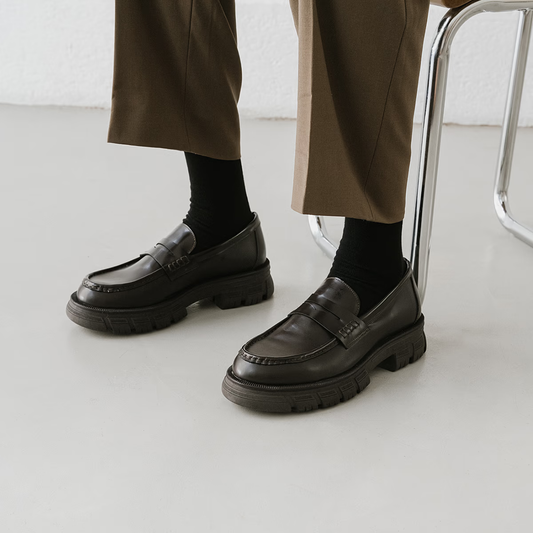Mocassins à semelles crantées